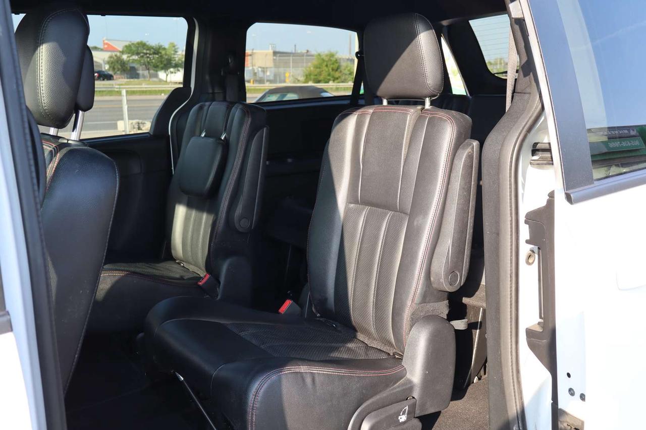 2019 Dodge Grand Caravan GT   No Accident   Clean Carfax   7 Passenger Photo