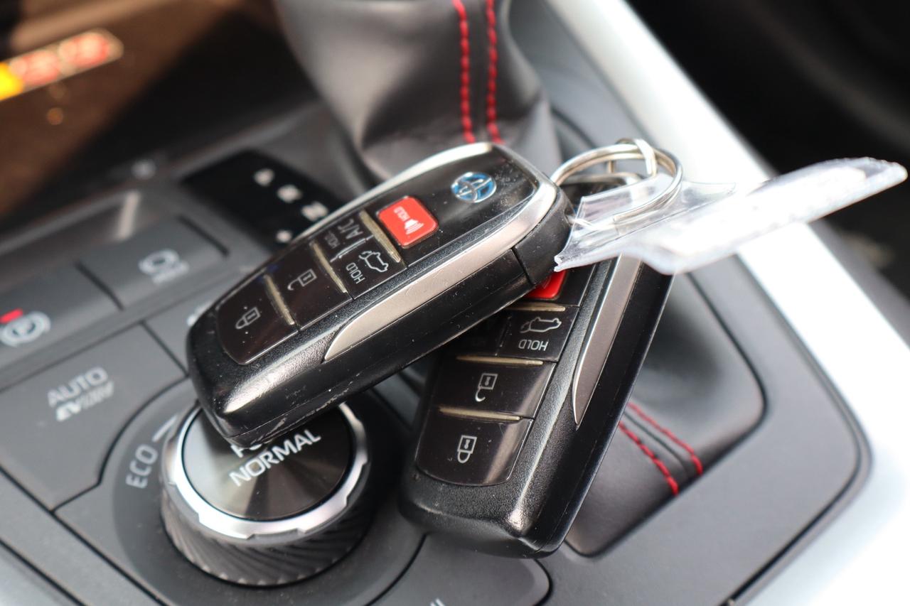 2022 Toyota RAV4 Prime XSE   No Accident   Red Interior   Plug-In Photo