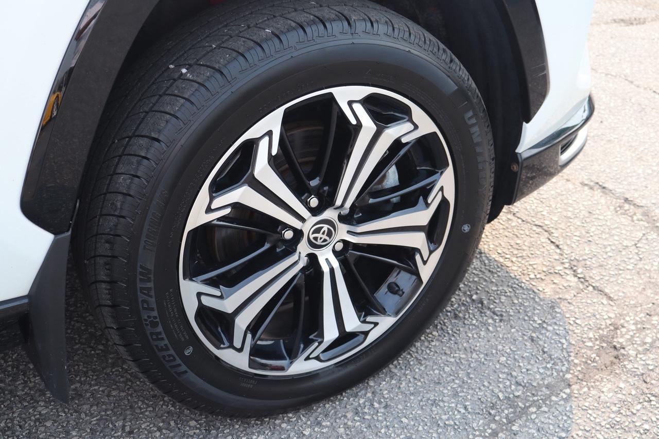 2022 Toyota RAV4 Prime XSE   No Accident   Red Interior   Plug-In Photo