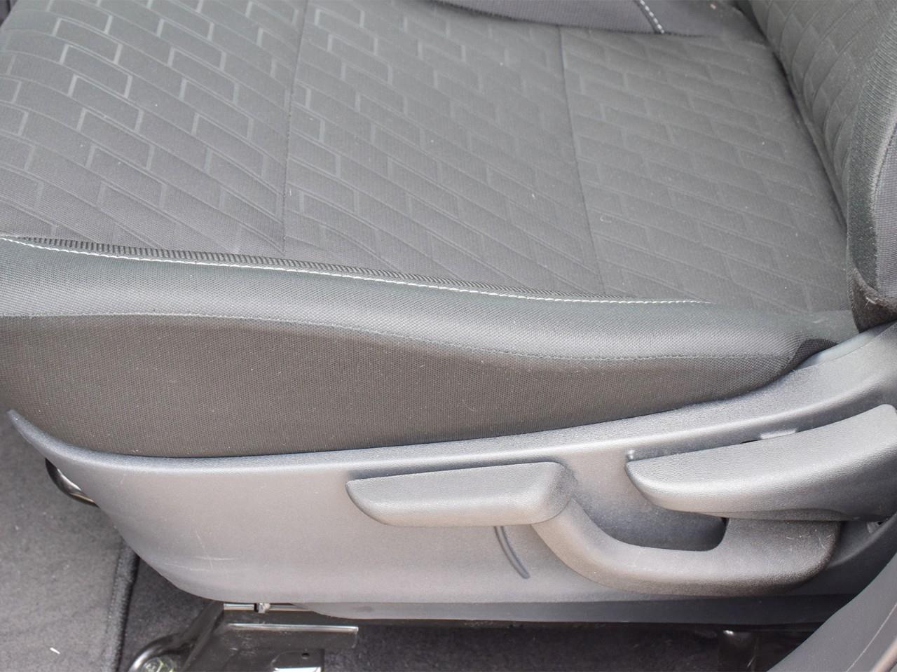 2024 Nissan Kicks SV 4dr Front-Wheel Drive Photo