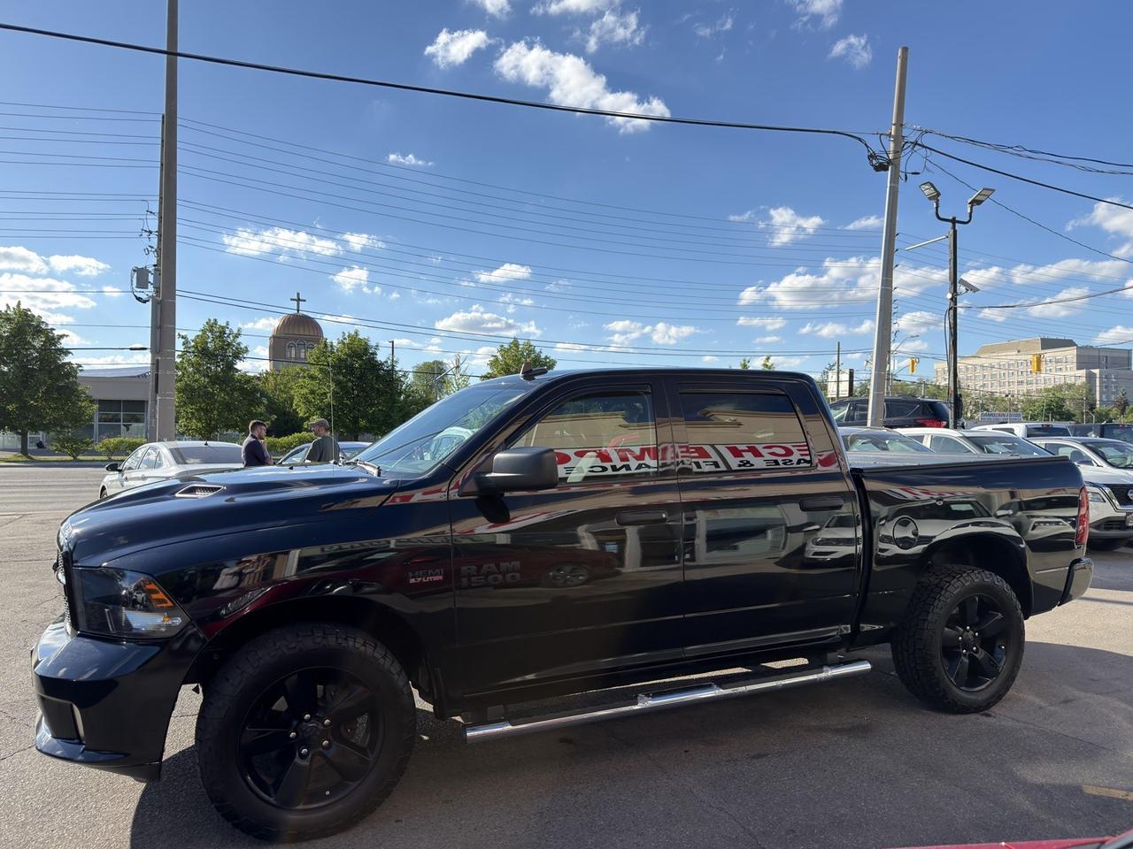 2019 RAM 1500 Classic Express Crew Cab 4X4 HEMI   Reverse Cam Photo