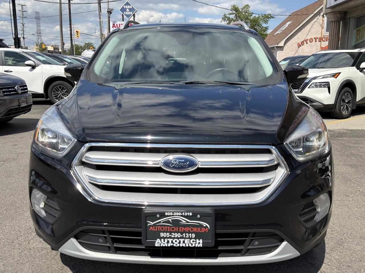 2019 Ford Escape TITANIUM 4WD   Navi   Park Assist   Leather Photo