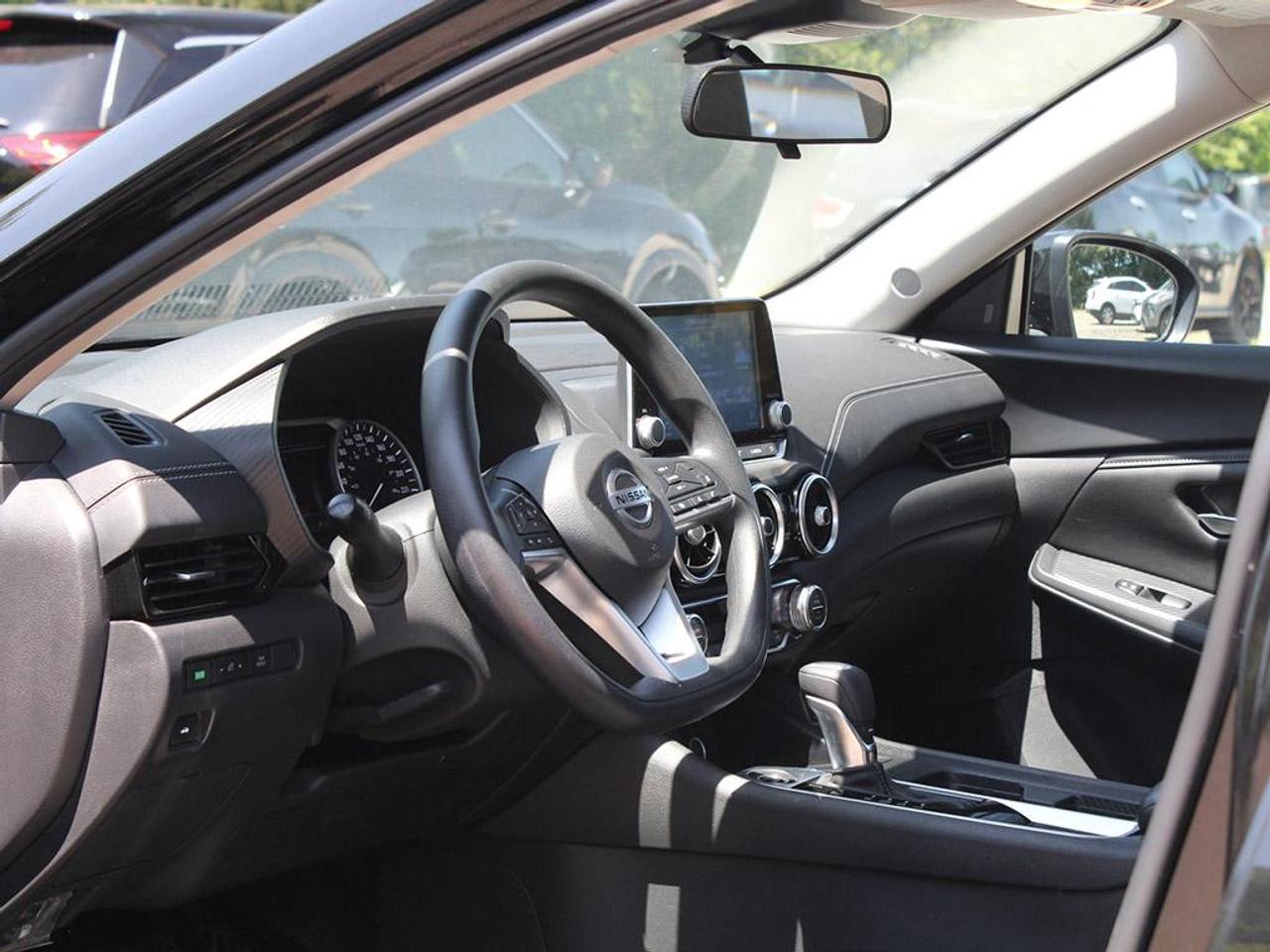 2023 Nissan Sentra SV 4DR SEDAN Photo
