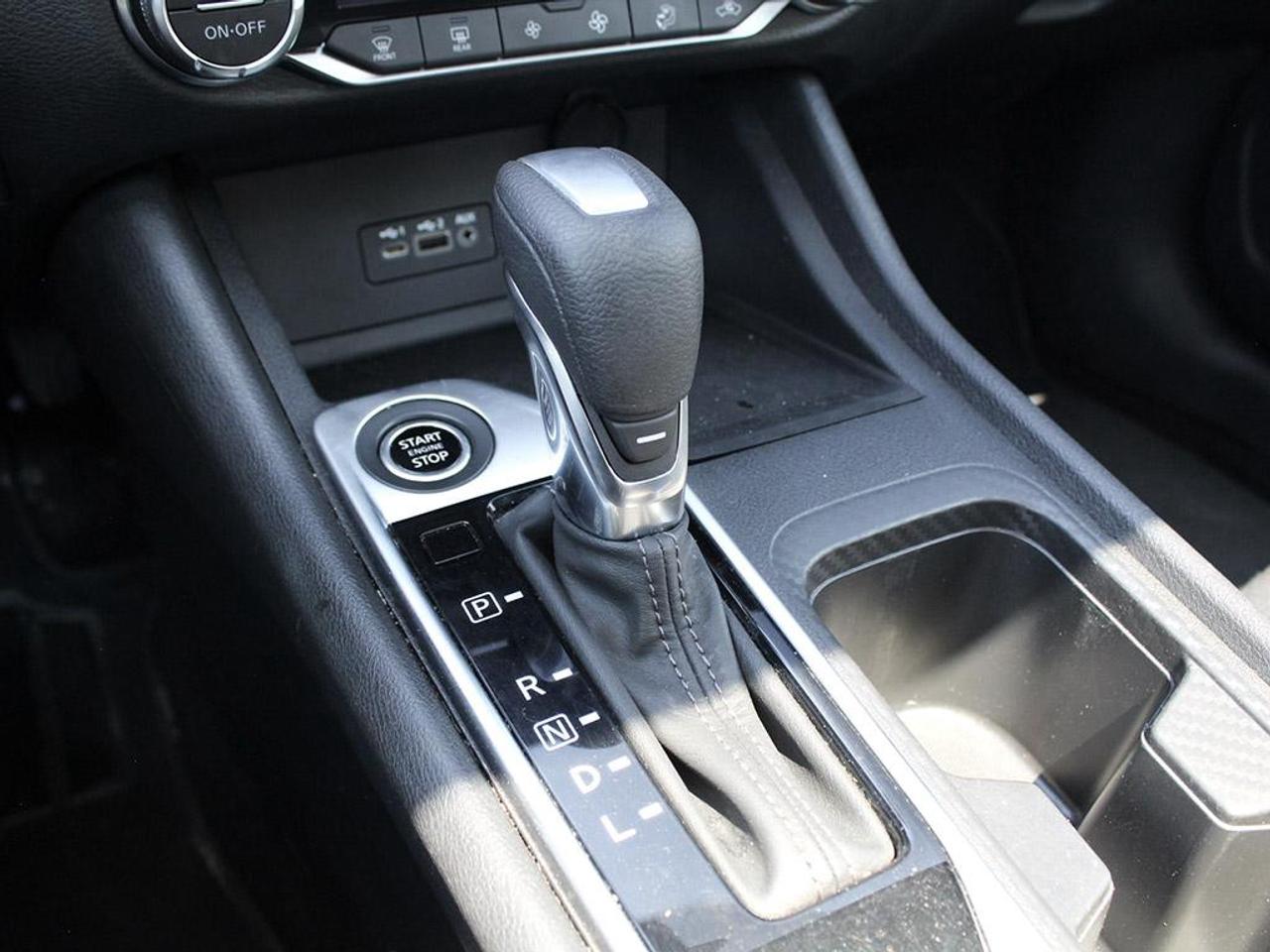 2023 Nissan Sentra SV 4DR SEDAN Photo