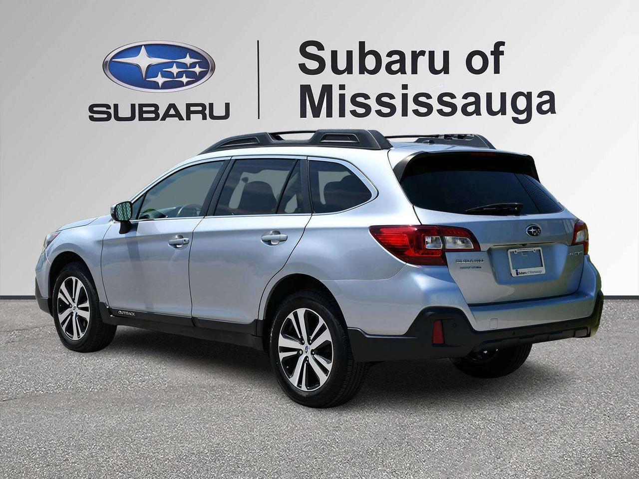 2018 Subaru Outback LIMITED   1OWNER   16 SERVICES   LEATHER  CAM   BT Photo
