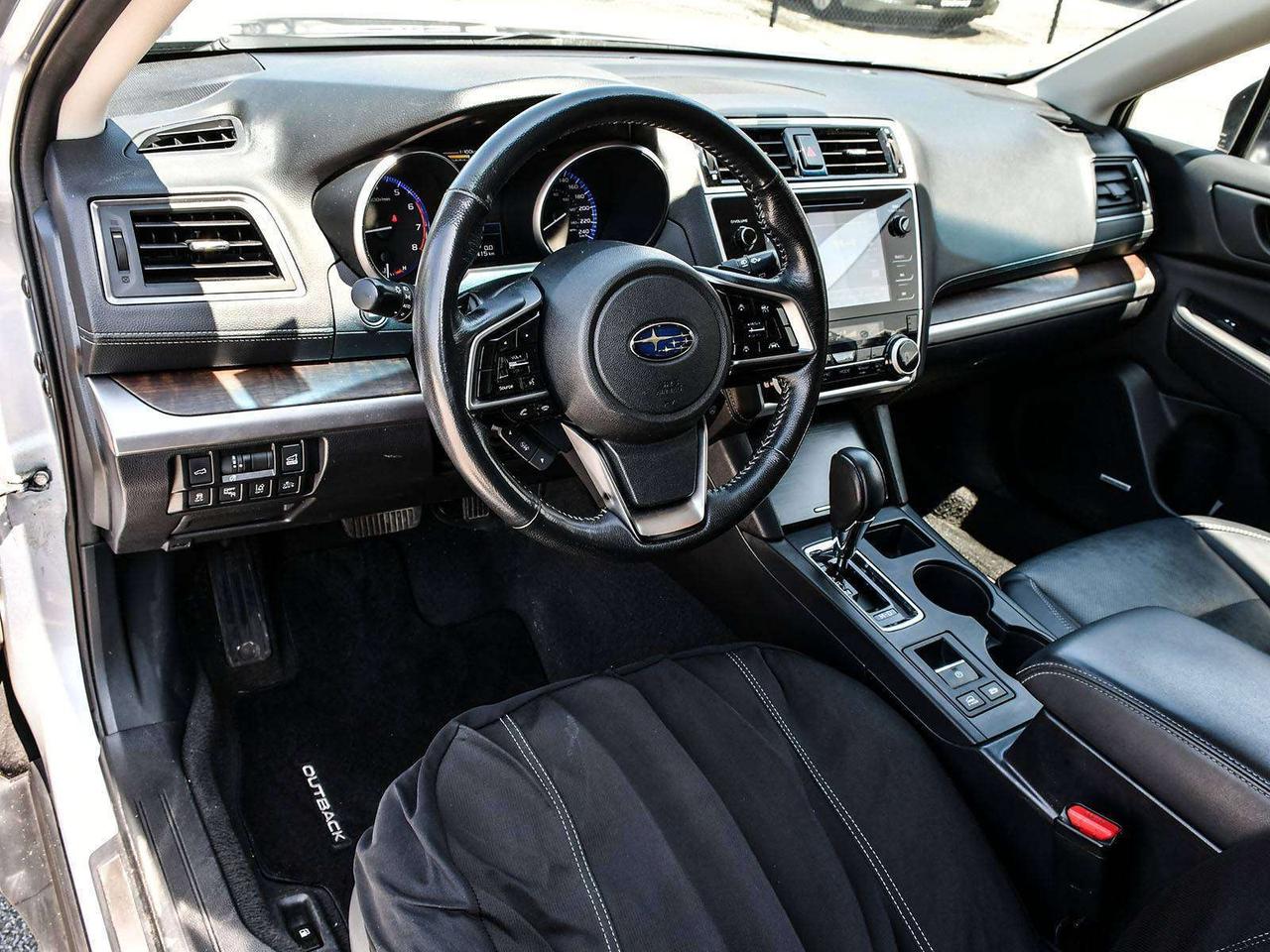 2018 Subaru Outback LIMITED   1OWNER   16 SERVICES   LEATHER  CAM   BT Photo