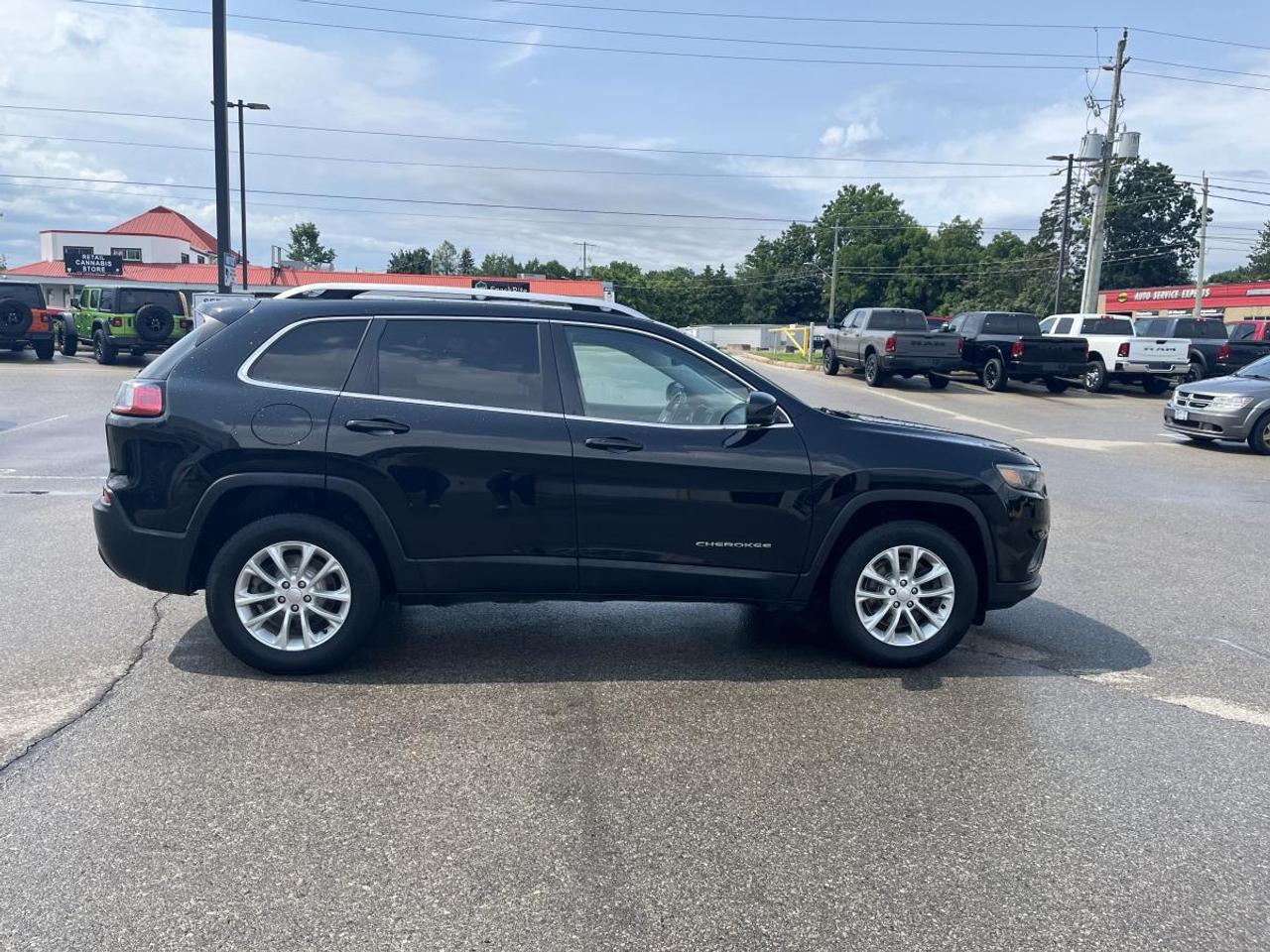 2020 Jeep Cherokee NORTH 4X4 Photo