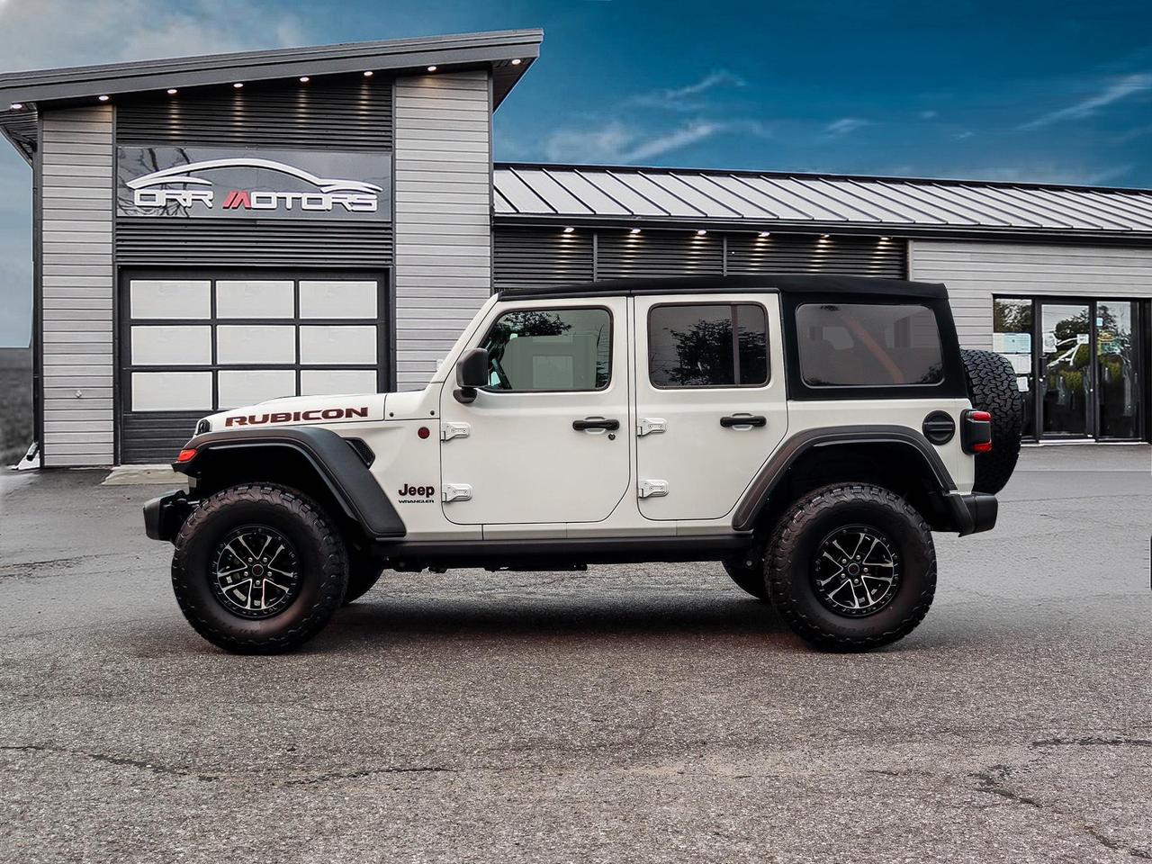 2024 Jeep Wrangler RUBICON Photo4