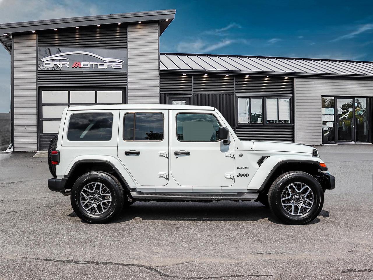 2024 Jeep Wrangler Sahara Photo