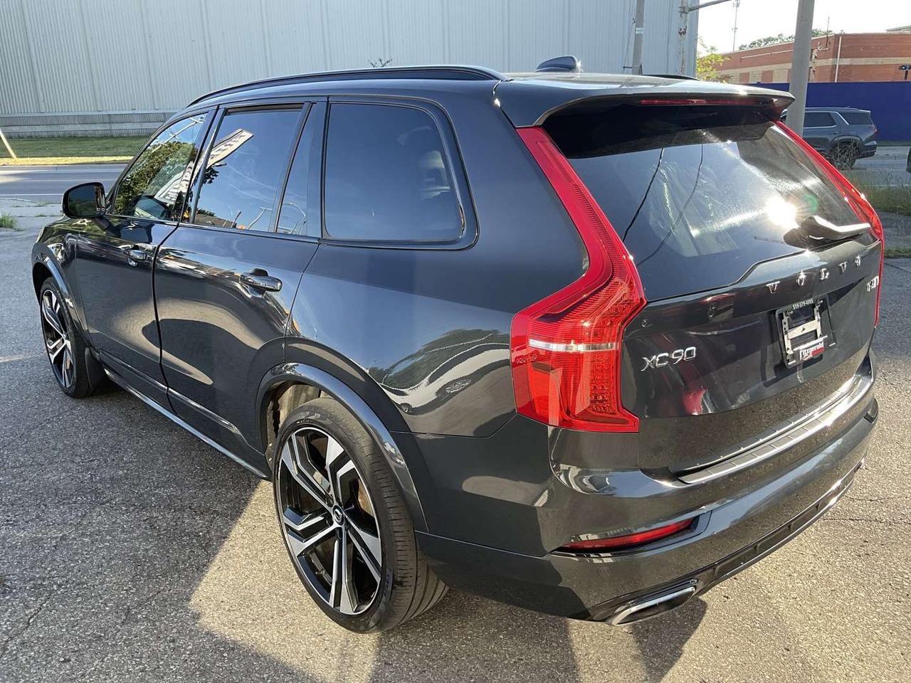 2020 Volvo XC90 T6 R-Design AWD - LTHR! NAV! 360 CAM! BSM! HUD! 7 PASS! Photo