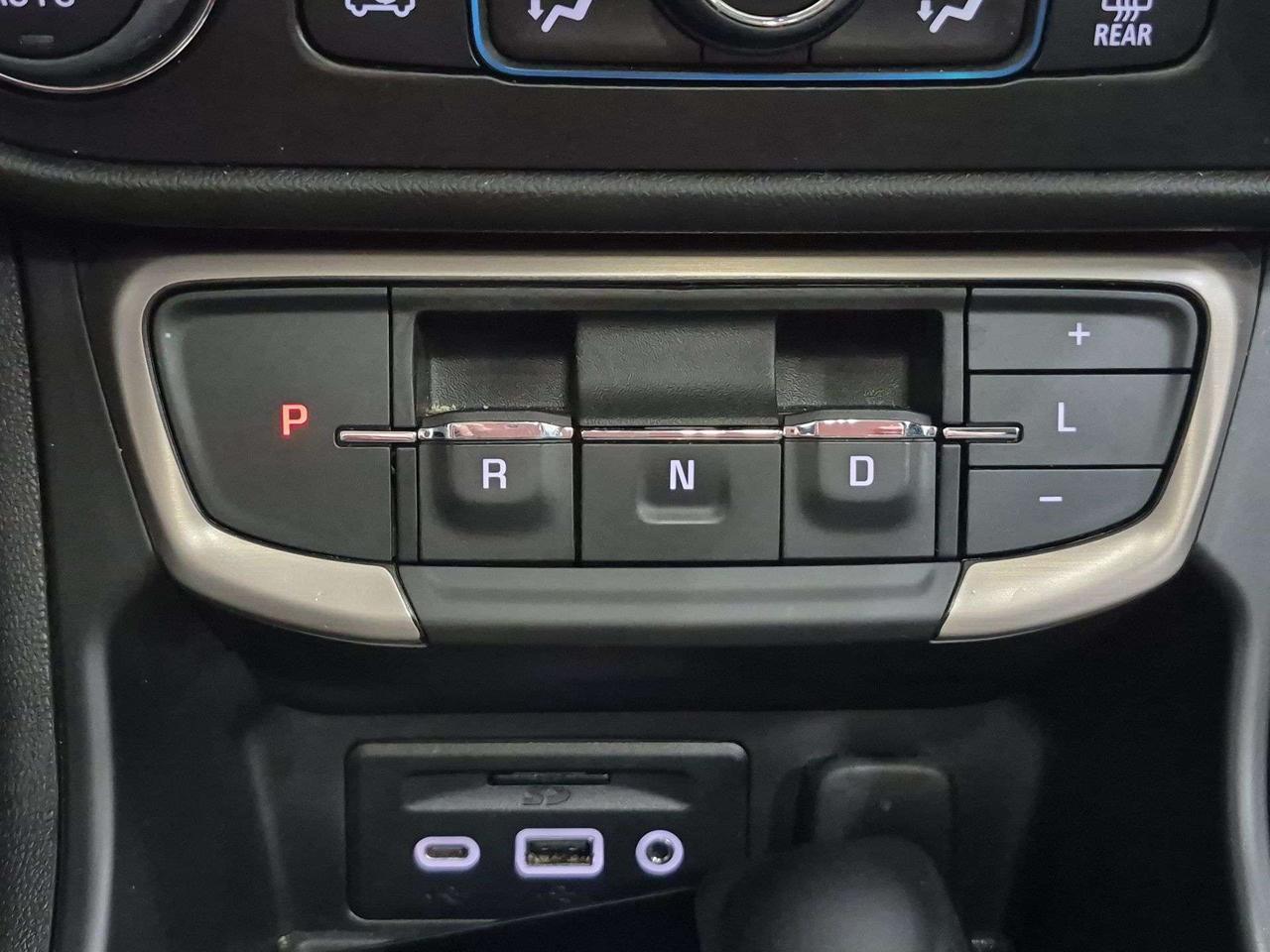 2024 GMC Terrain Denali 4x4, Heads Up Display, Pano Roof, 360 Cam! Photo