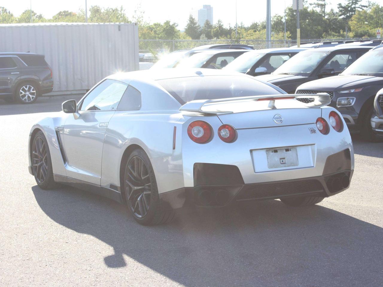 2010 Nissan GT-R Premium / 800HP / 80k in upgrades Photo