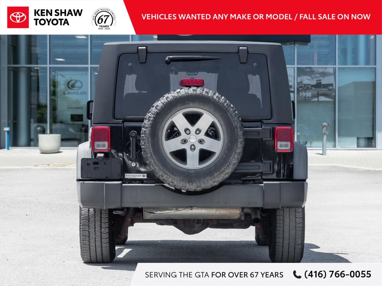2011 Jeep Wrangler Sport 2dr 4x4 Photo