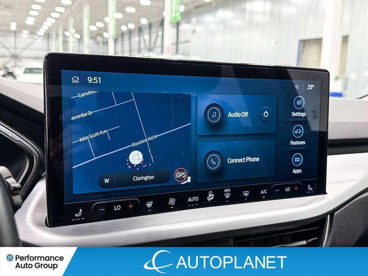 2024 Ford Escape Platinum AWD, Navi, 360 Cam, Android Auto! Photo