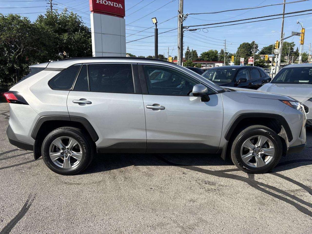 2024 Toyota RAV4 XLE AWD / CLEAN CARFAX Photo