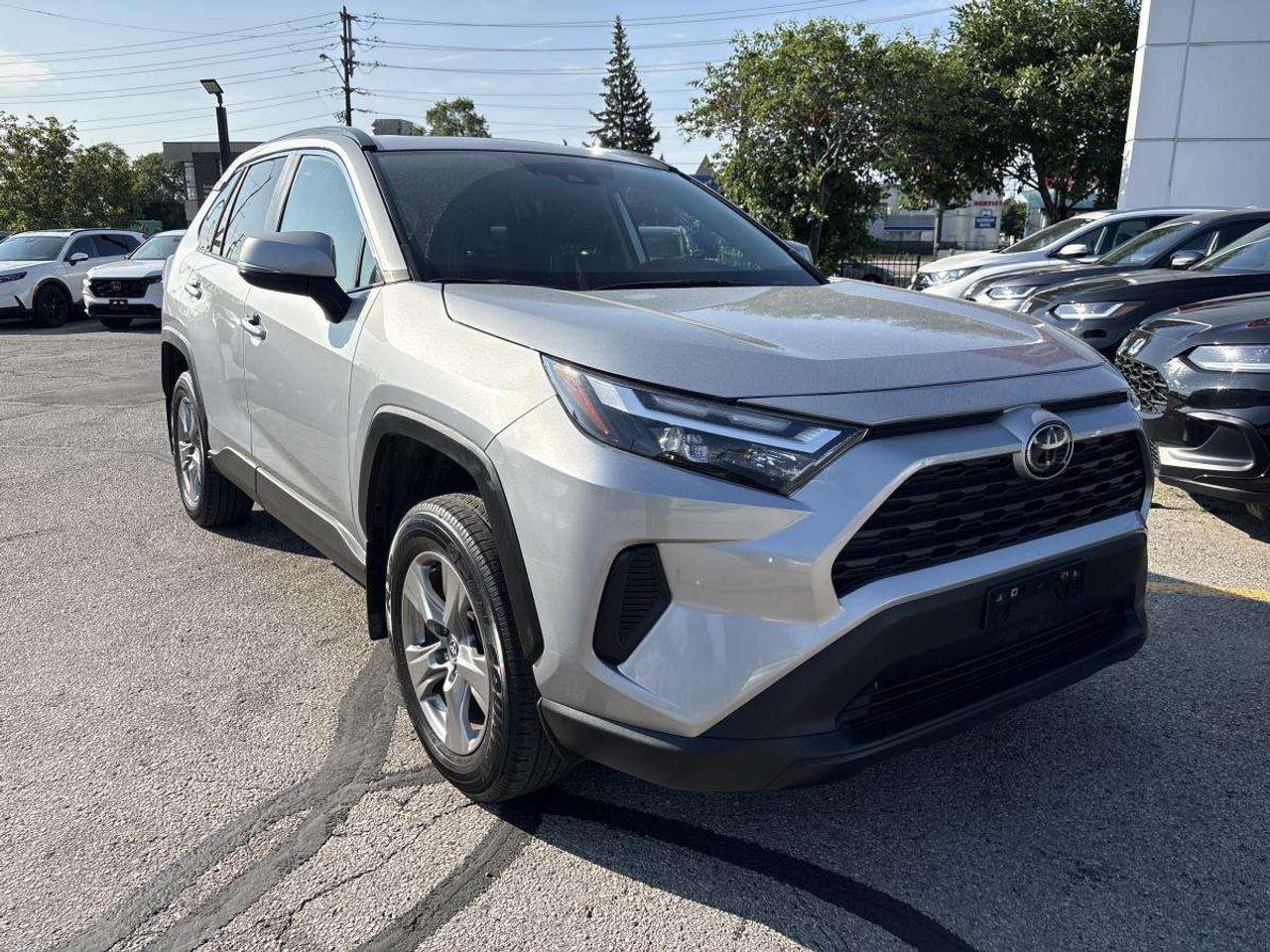 2024 Toyota RAV4 XLE AWD / CLEAN CARFAX Photo