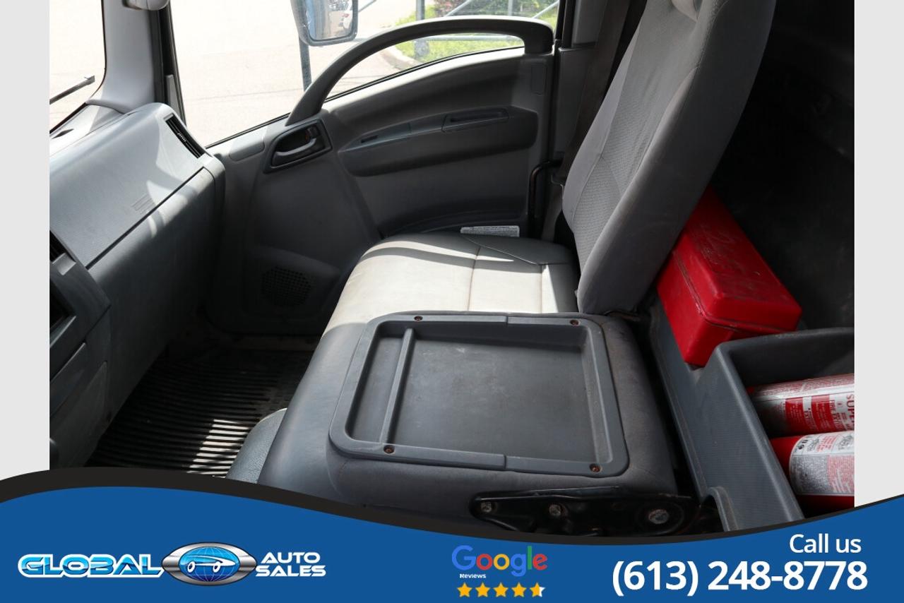 2018 Isuzu NRR DIESEL Photo