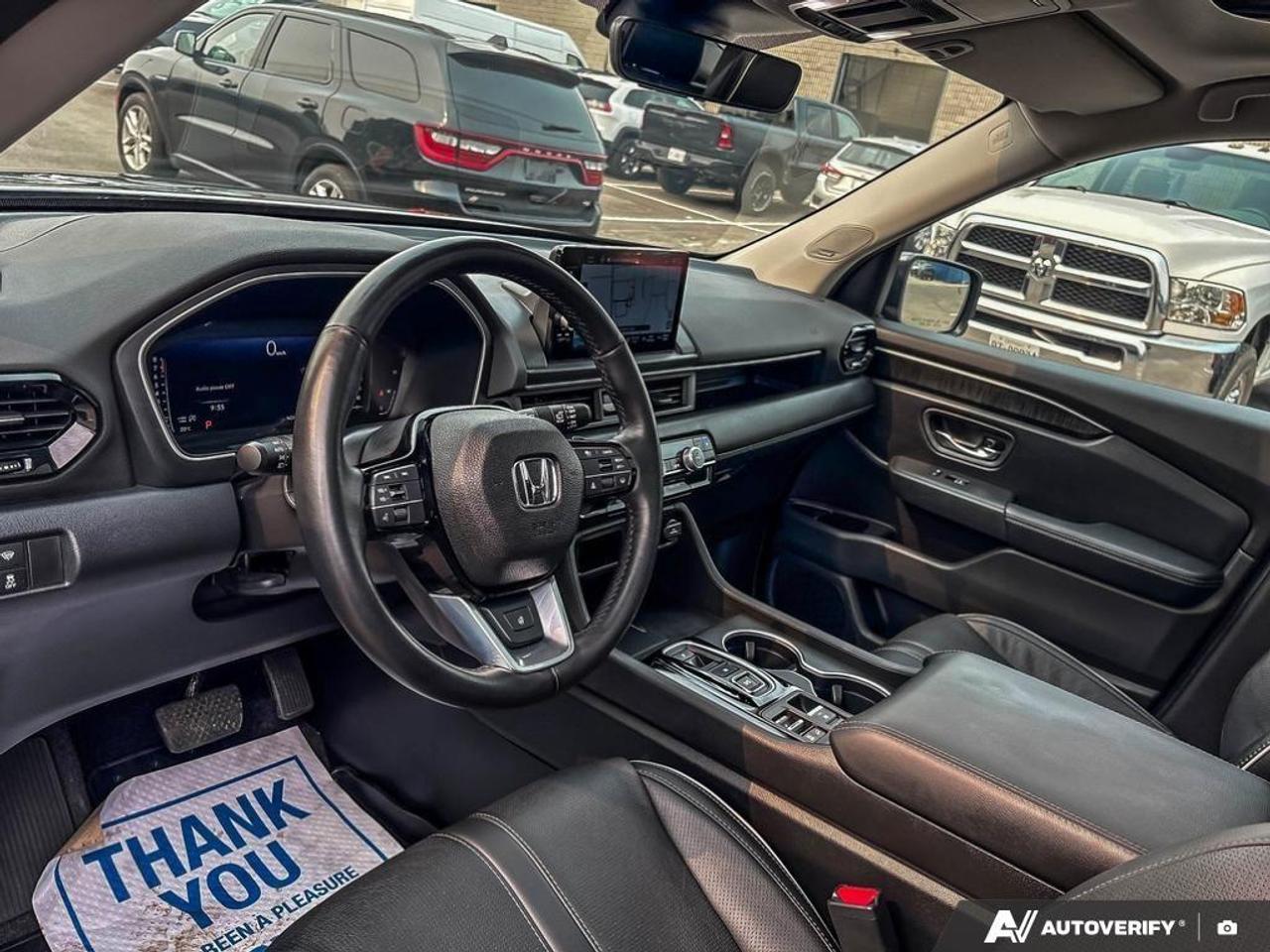 2023 Honda Pilot Touring 4dr All-Wheel Drive Photo