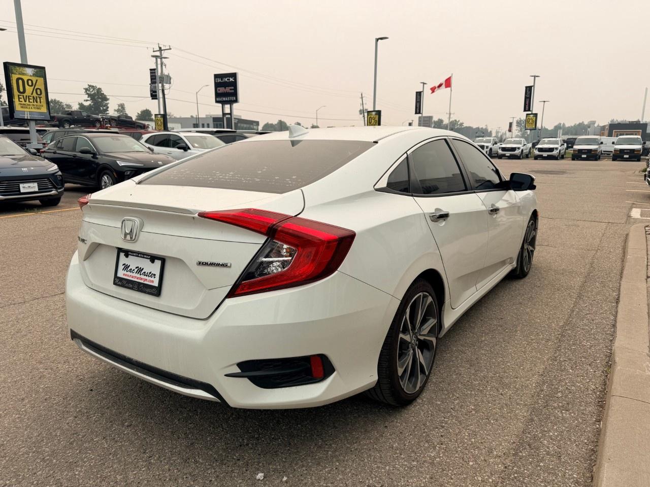 2019 Honda Civic Sedan Touring CVT Sedan Photo