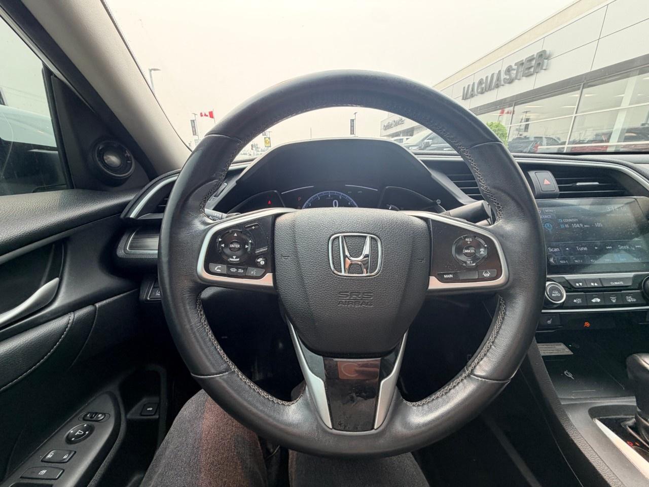 2019 Honda Civic Sedan Touring CVT Sedan Photo