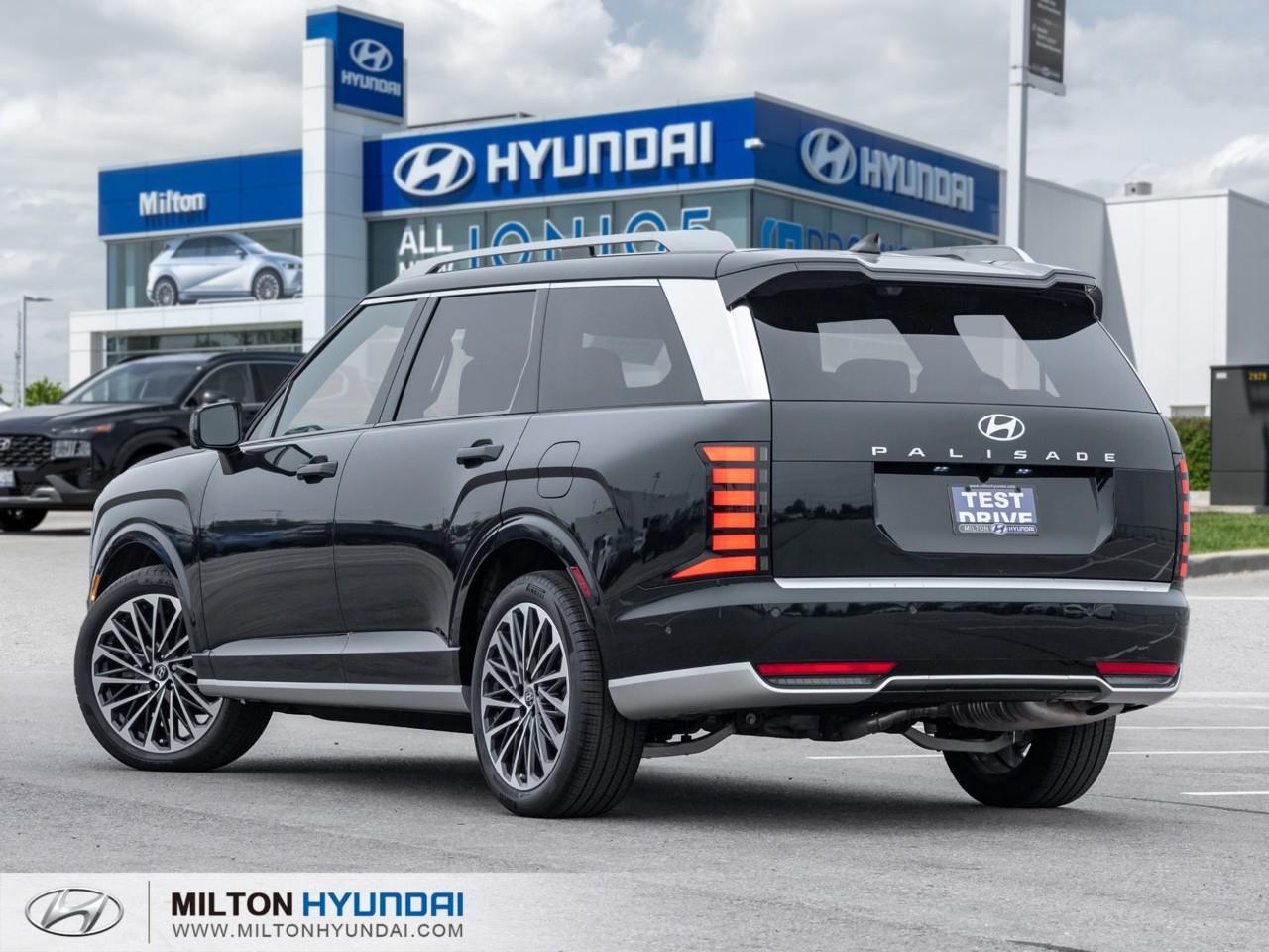 2026 Hyundai PALISADE Ultimate Calligraphy 4dr All-Wheel Drive Photo4