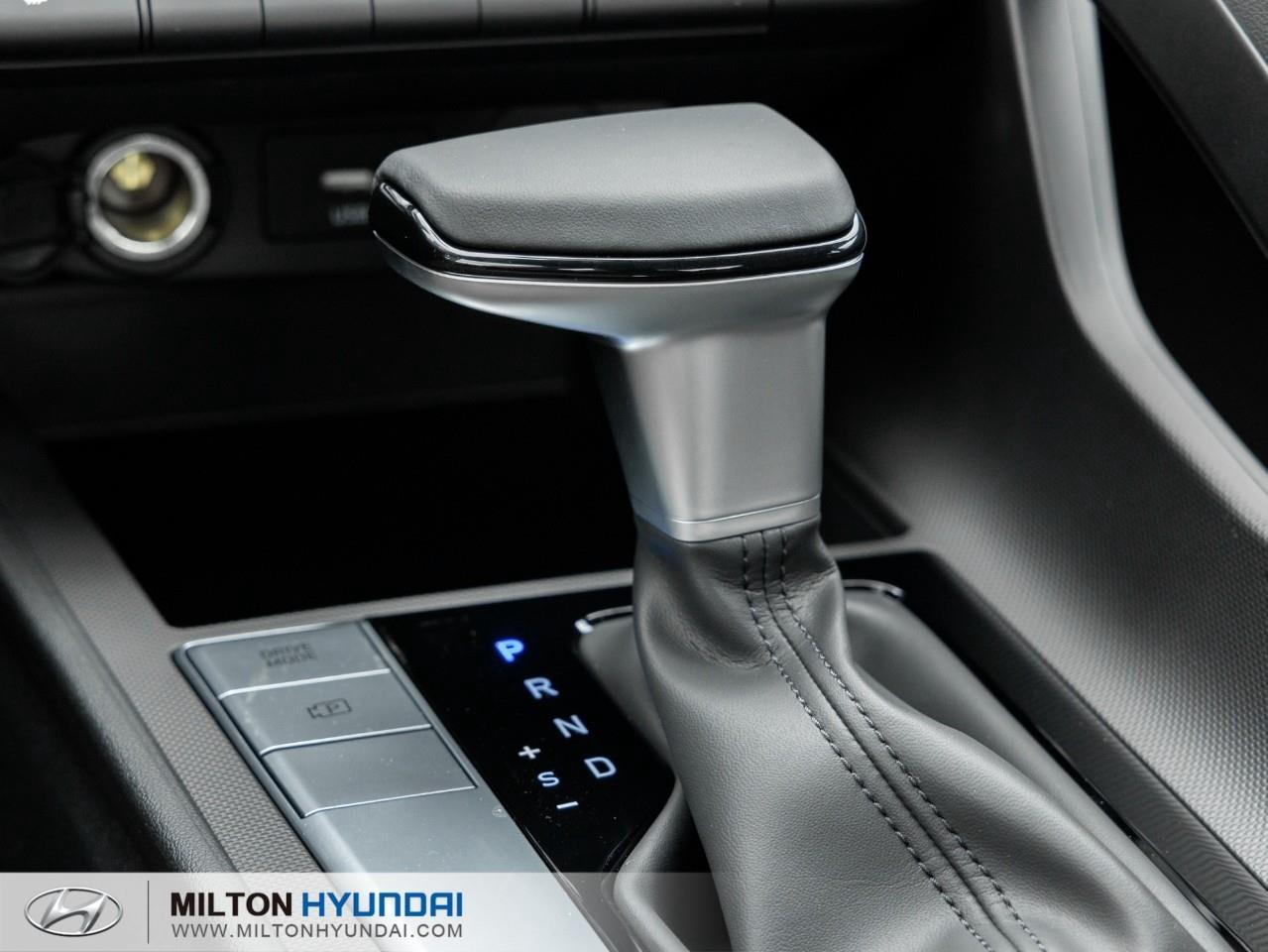 2026 Hyundai Elantra Preferred w/Tech Pkg 4dr Sedan Photo