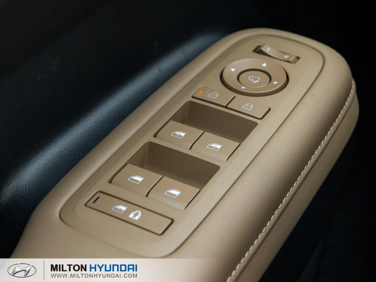 2026 Hyundai Santa Fe HEV Luxury 4dr All-Wheel Drive Photo