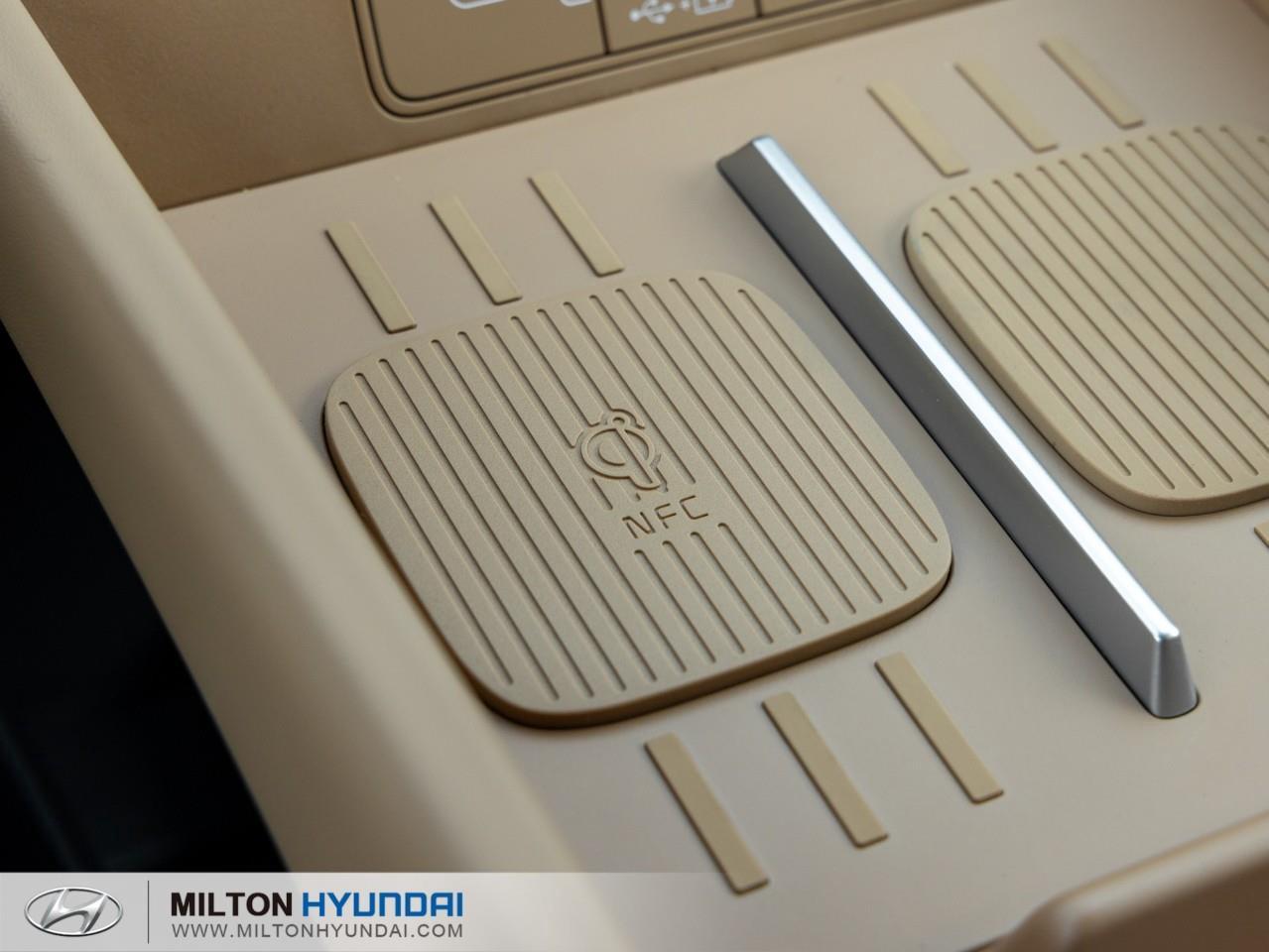 2026 Hyundai Santa Fe HEV Luxury 4dr All-Wheel Drive Photo