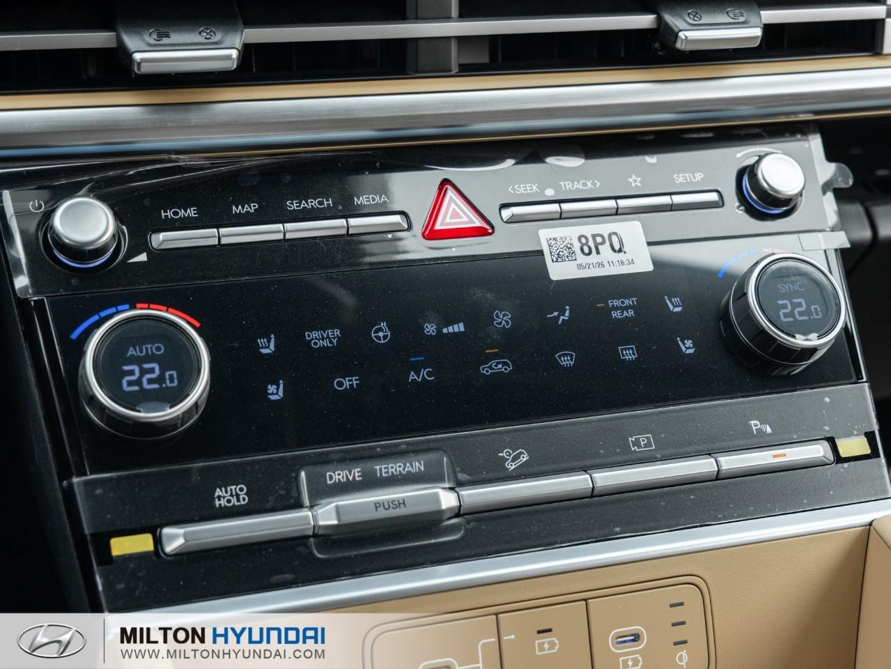 2026 Hyundai Santa Fe HEV Luxury 4dr All-Wheel Drive Photo