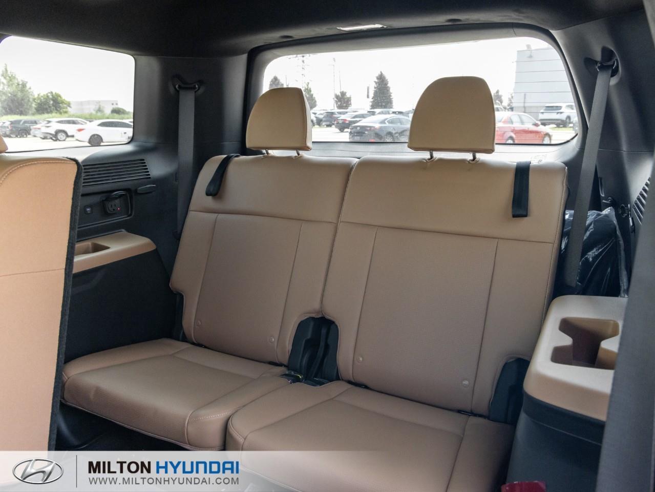 2026 Hyundai Santa Fe HEV Luxury 4dr All-Wheel Drive Photo