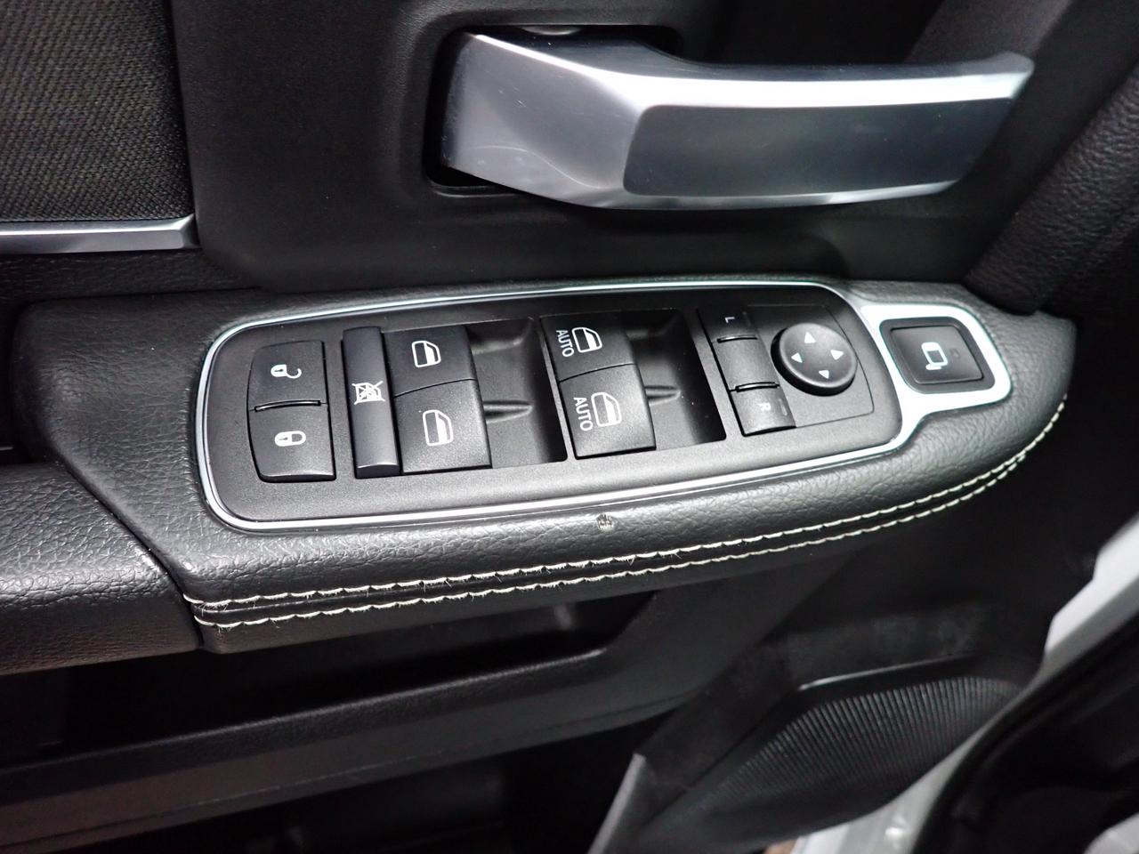 2024 RAM 2500 Big Horn 4WD CREW CAB 8' BOX *DIESEL* Photo