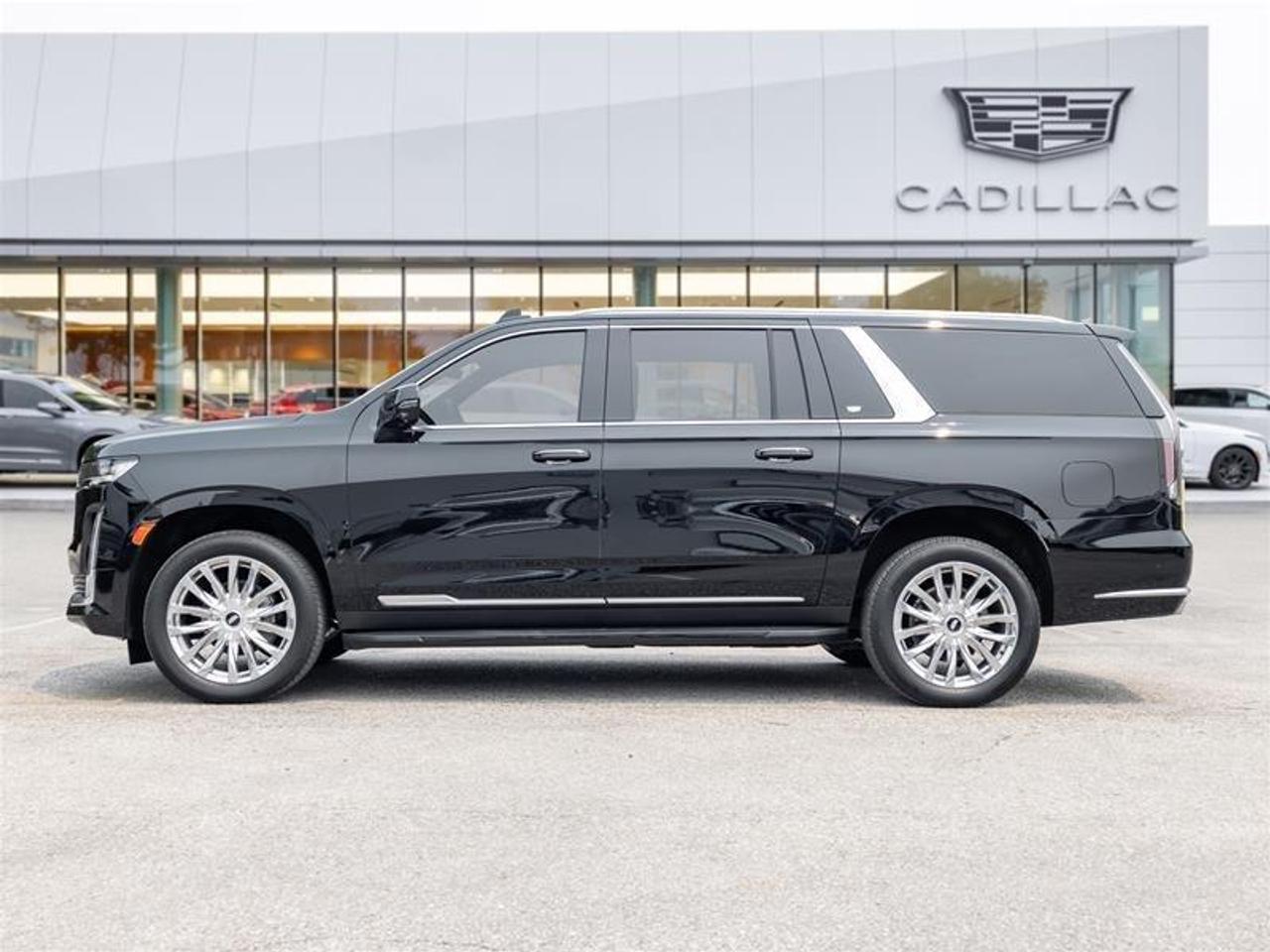 2023 Cadillac Escalade ESV Premium Luxury 4X4 Photo