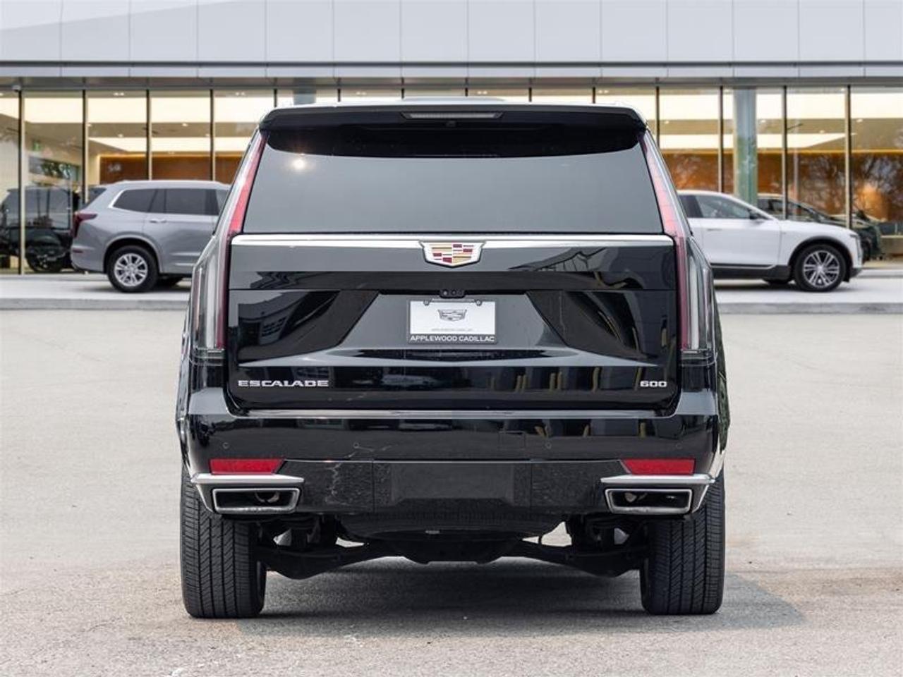 2023 Cadillac Escalade ESV Premium Luxury 4X4 Photo