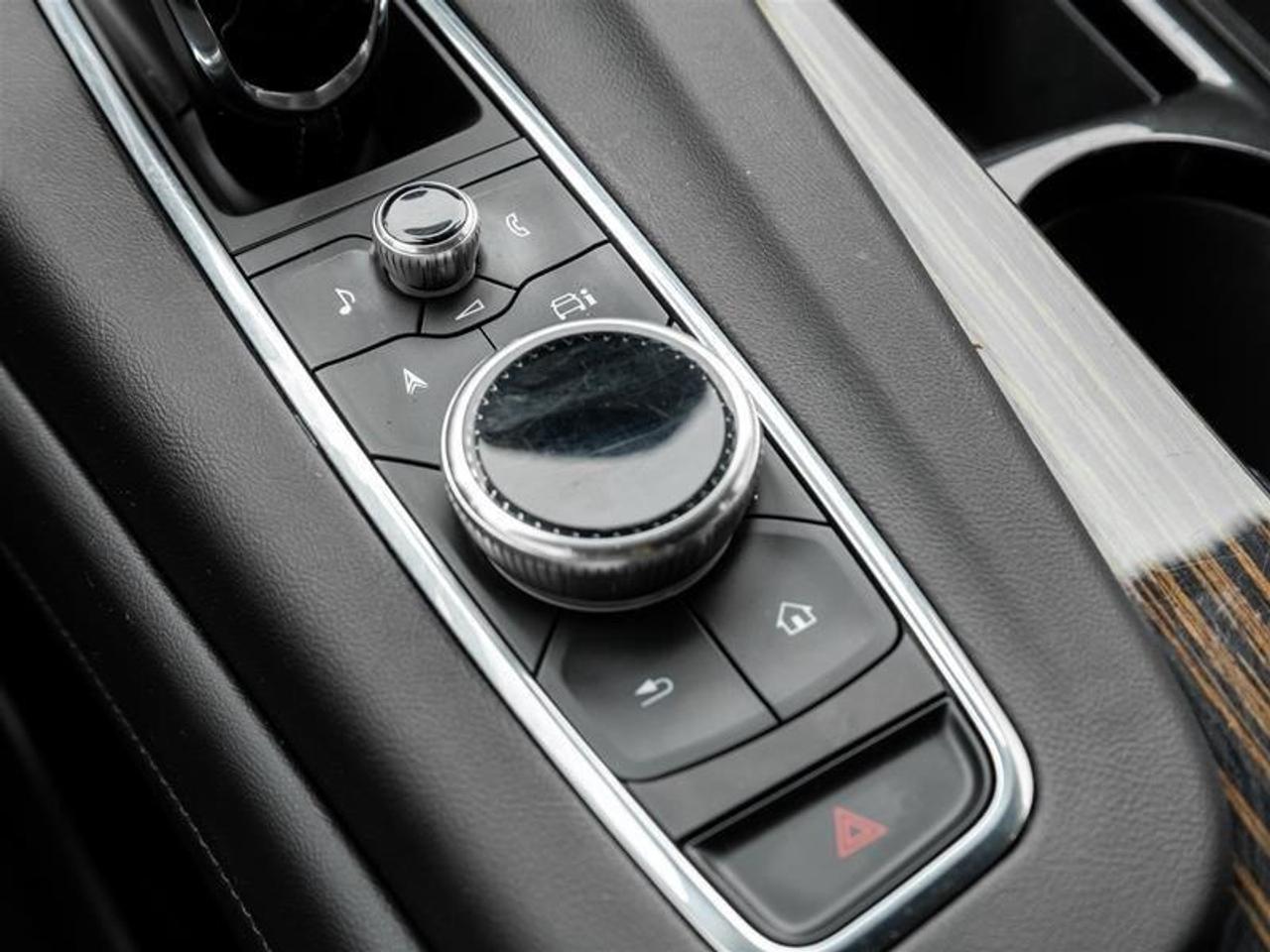 2023 Cadillac Escalade ESV Premium Luxury 4X4 Photo