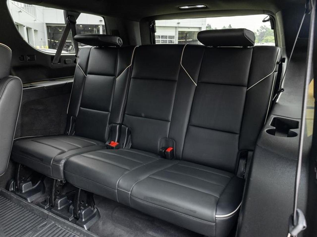2023 Cadillac Escalade ESV Premium Luxury 4X4 Photo