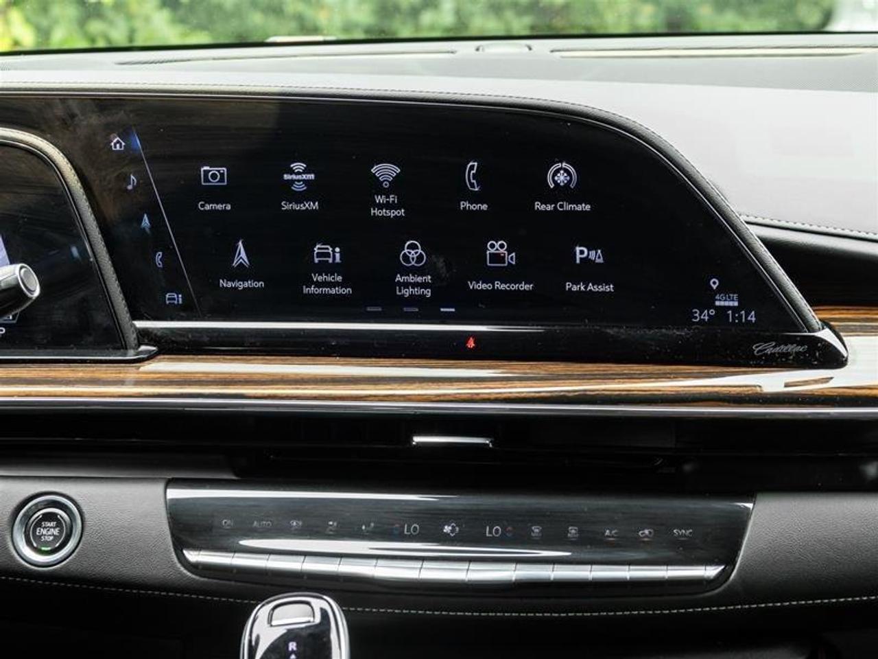 2023 Cadillac Escalade ESV Premium Luxury 4X4 Photo
