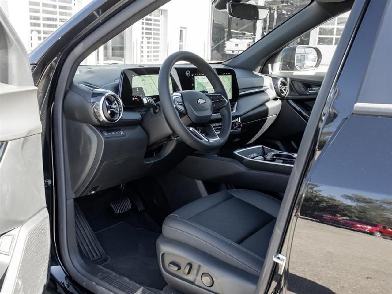 2027 Chevrolet Equinox LT 4dr All-Wheel Drive Photo