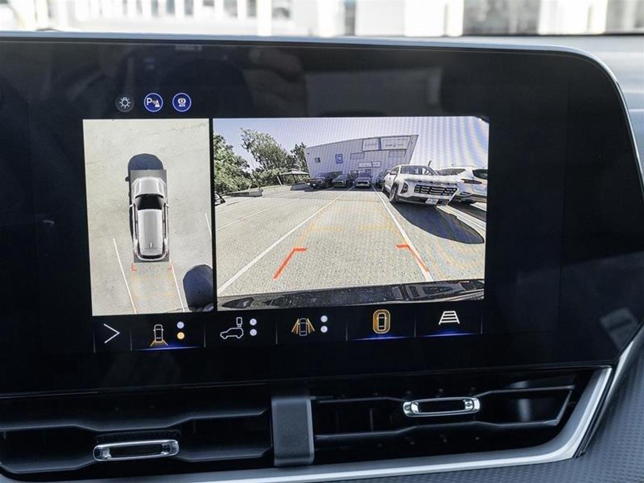 2027 Chevrolet Equinox LT 4dr All-Wheel Drive Photo