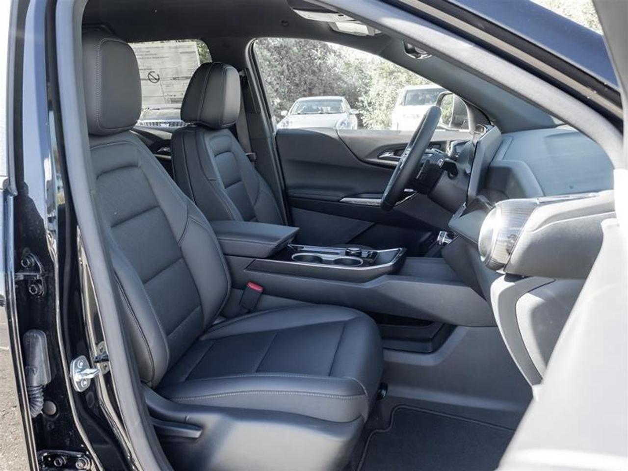 2027 Chevrolet Equinox LT 4dr All-Wheel Drive Photo