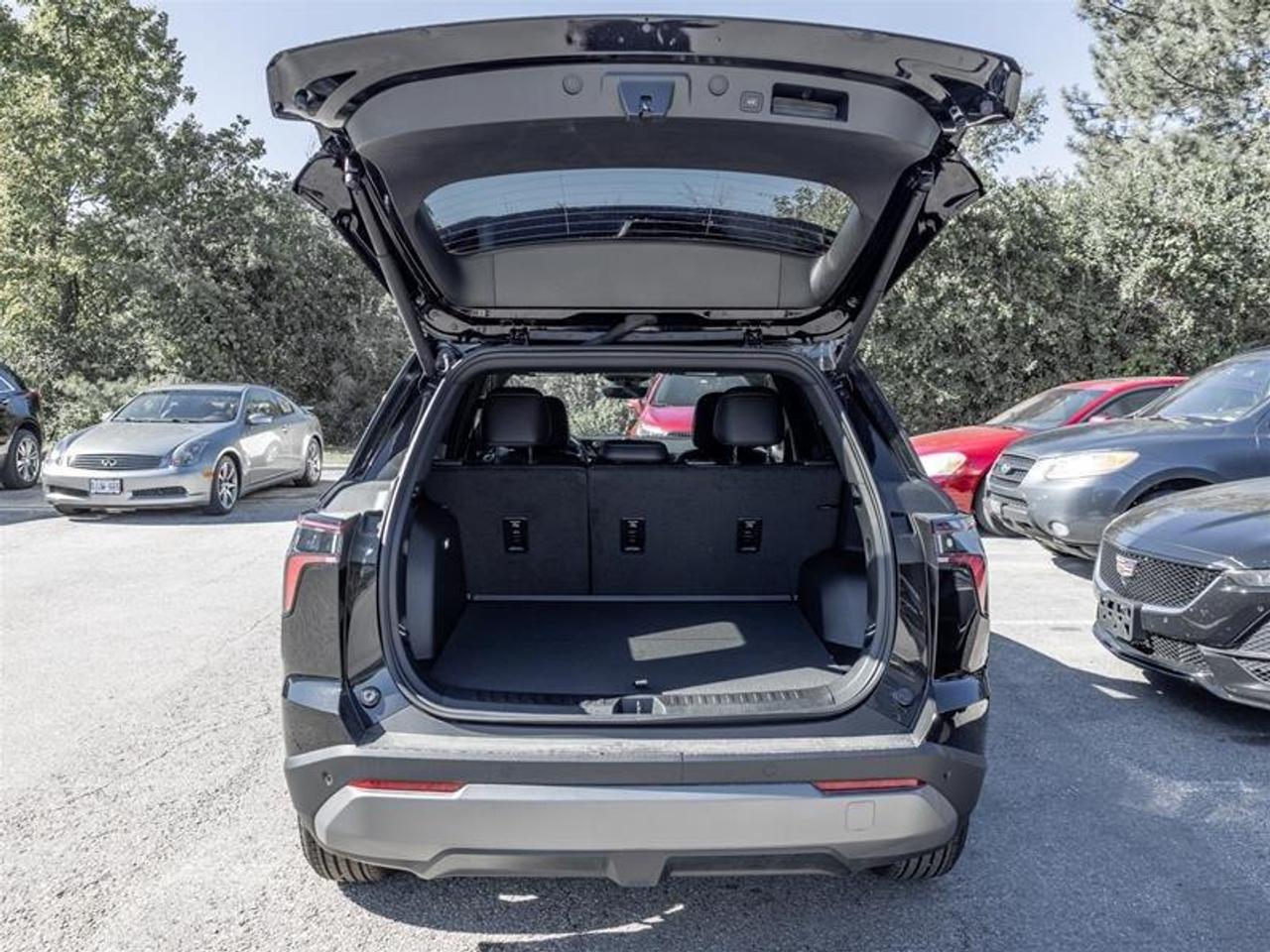 2027 Chevrolet Equinox LT 4dr All-Wheel Drive Photo