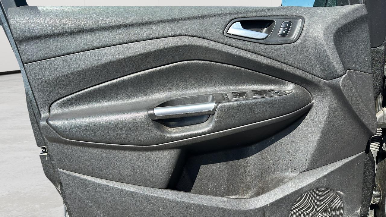 2017 Ford Escape 4WD 4dr SE Photo