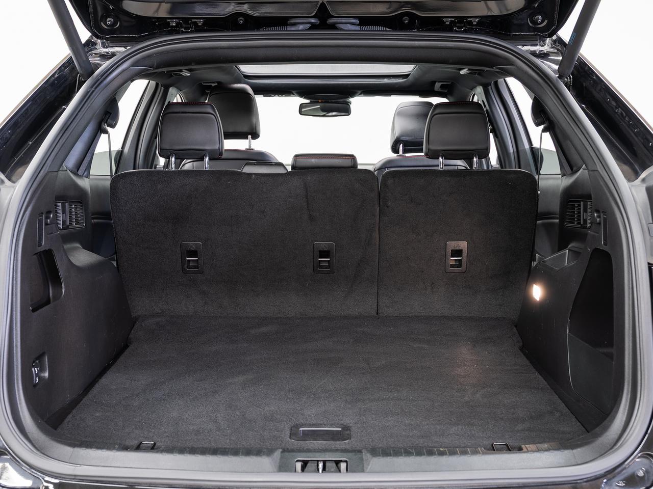 2024 Ford Edge ST-LINE AWD | Pano Roof | Leather | BSM | CarPlay