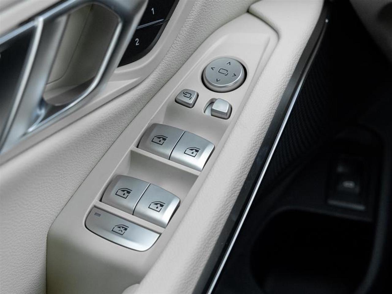 2026 BMW 330 i xDrive 4dr All-Wheel Drive Sedan Photo