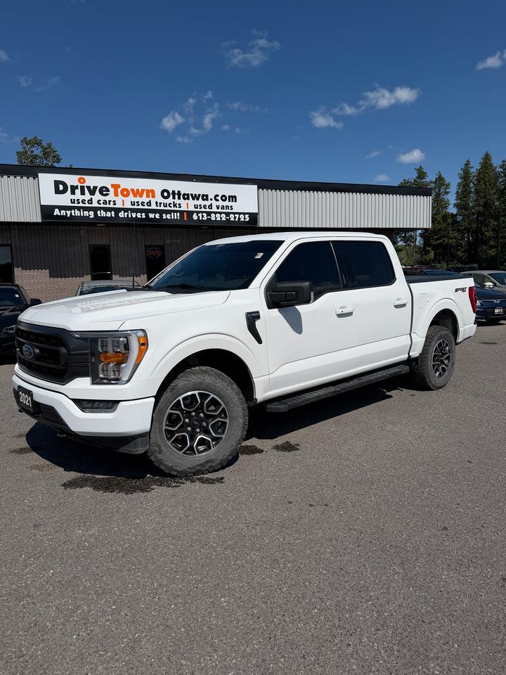 Used 2021 Ford F-150 XLT for sale in Ottawa, ON