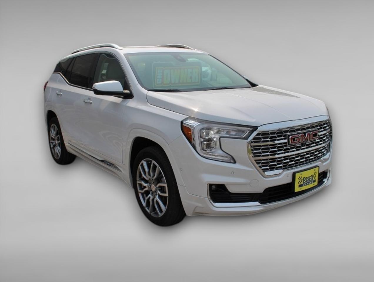 2024 GMC Terrain Denali*AWD*Heated Leather*MoonRoof*Surround Cam Photo2