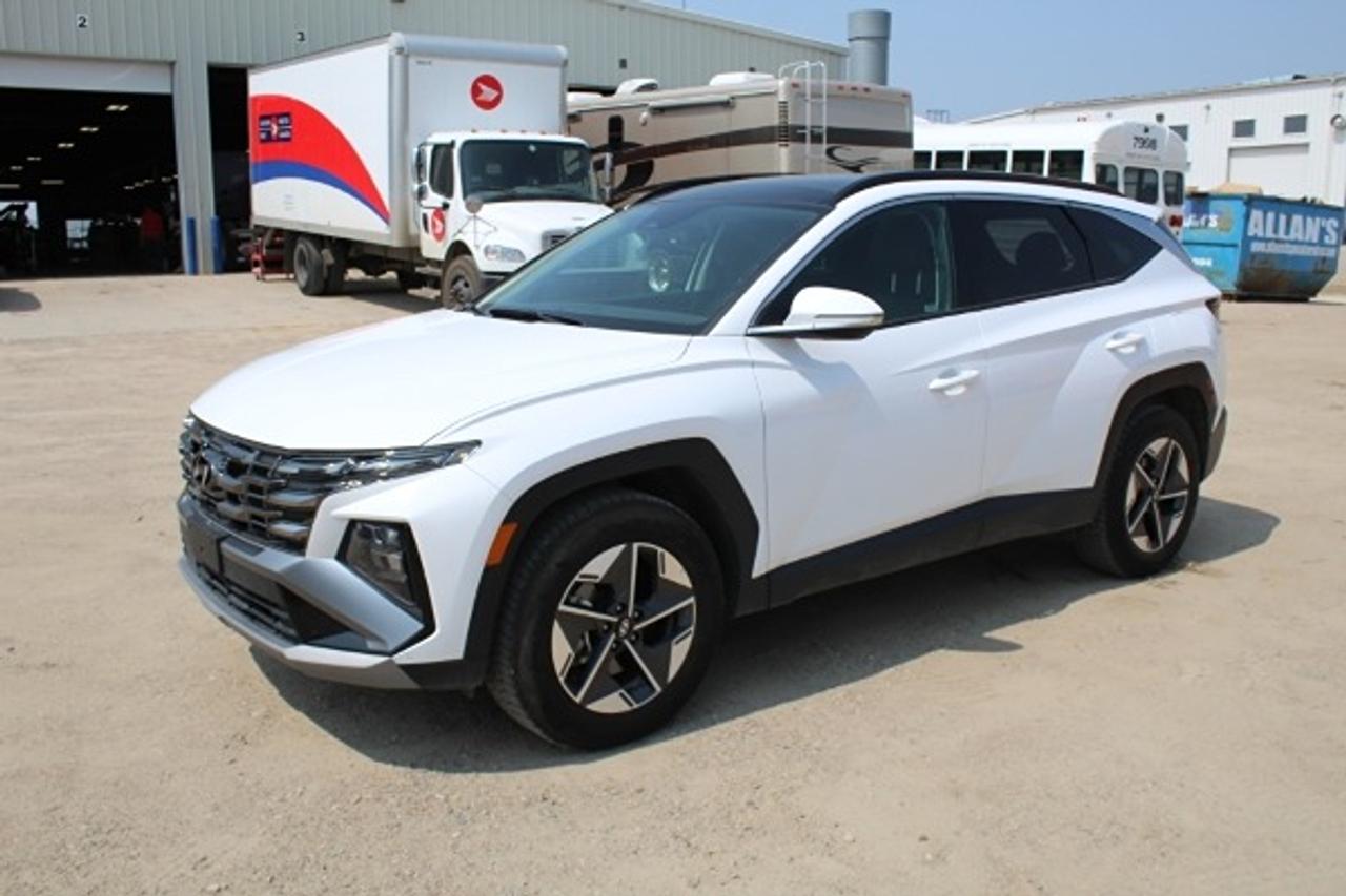2025 Hyundai Tucson Preferred AWD w/Trend Pkg, Htd L, pano S/R, BUC - Photo #1