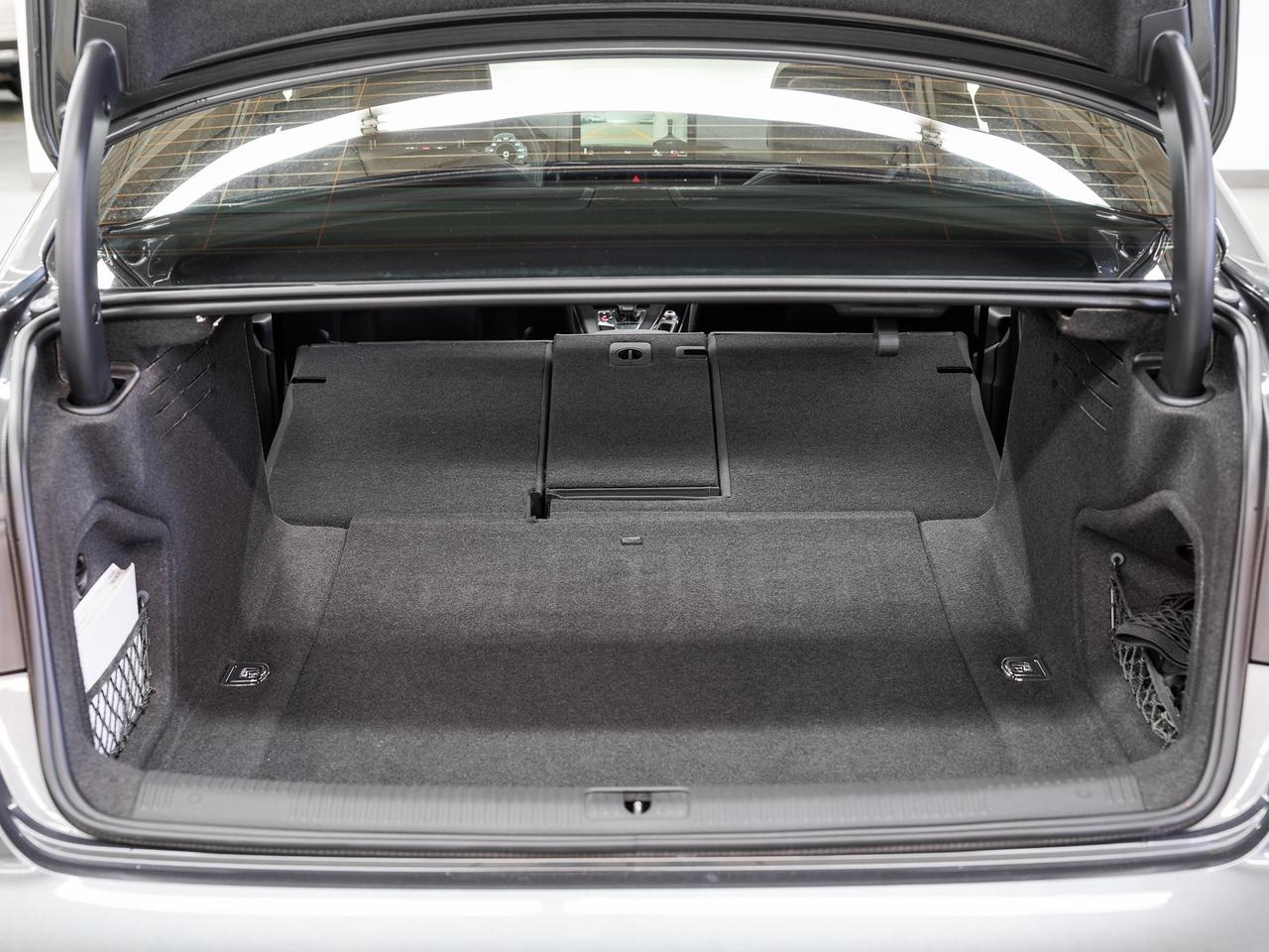 2021 Audi A4 TECHNIK AWD | S-Line | BlackOptics | BSM | CarPlay