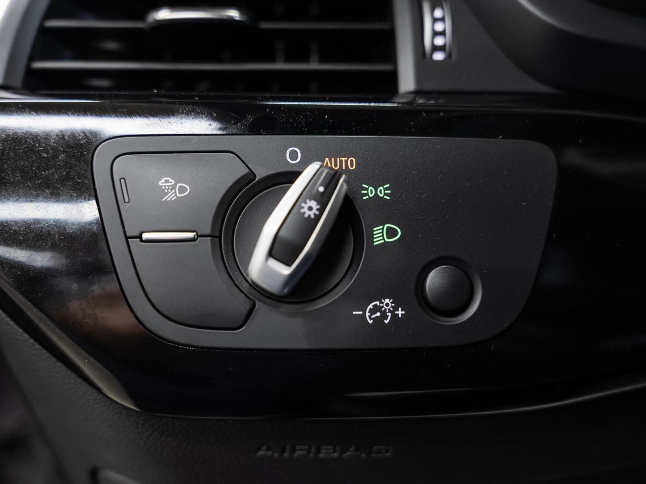 2021 Audi A4 TECHNIK AWD | S-Line | BlackOptics | BSM | CarPlay