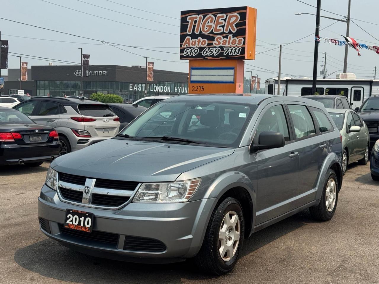 2010 Dodge Journey SE, LOW KMS, ONLY 82,000KMS, AUTO, 4 CYL, CERT - Photo #1
