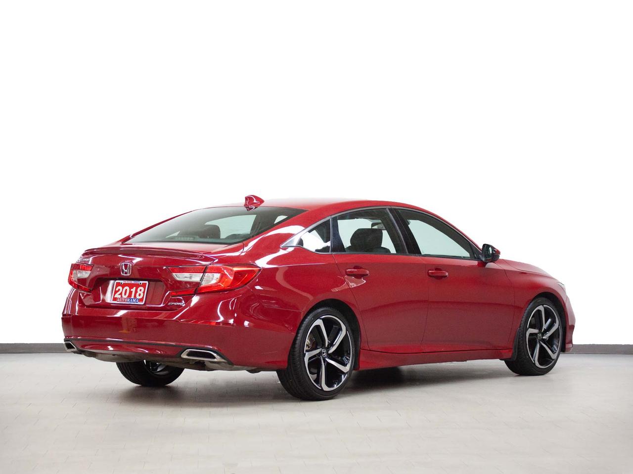 2018 Honda Accord TOURING | Nav | Leather | Sunroof | BSM | CarPlay